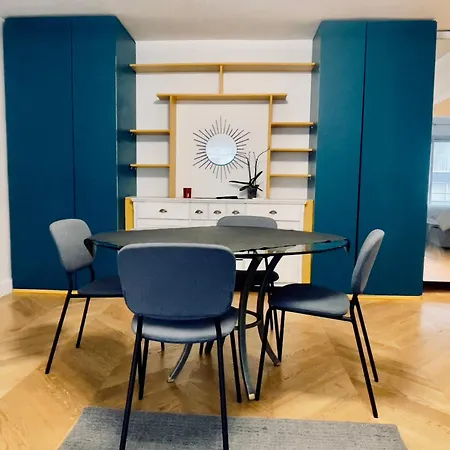 Appartement Tour Eiffel Mirabeau Paris